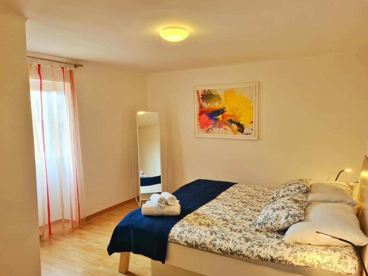 Smilje 2 Apartment Rovinj Exterior photo